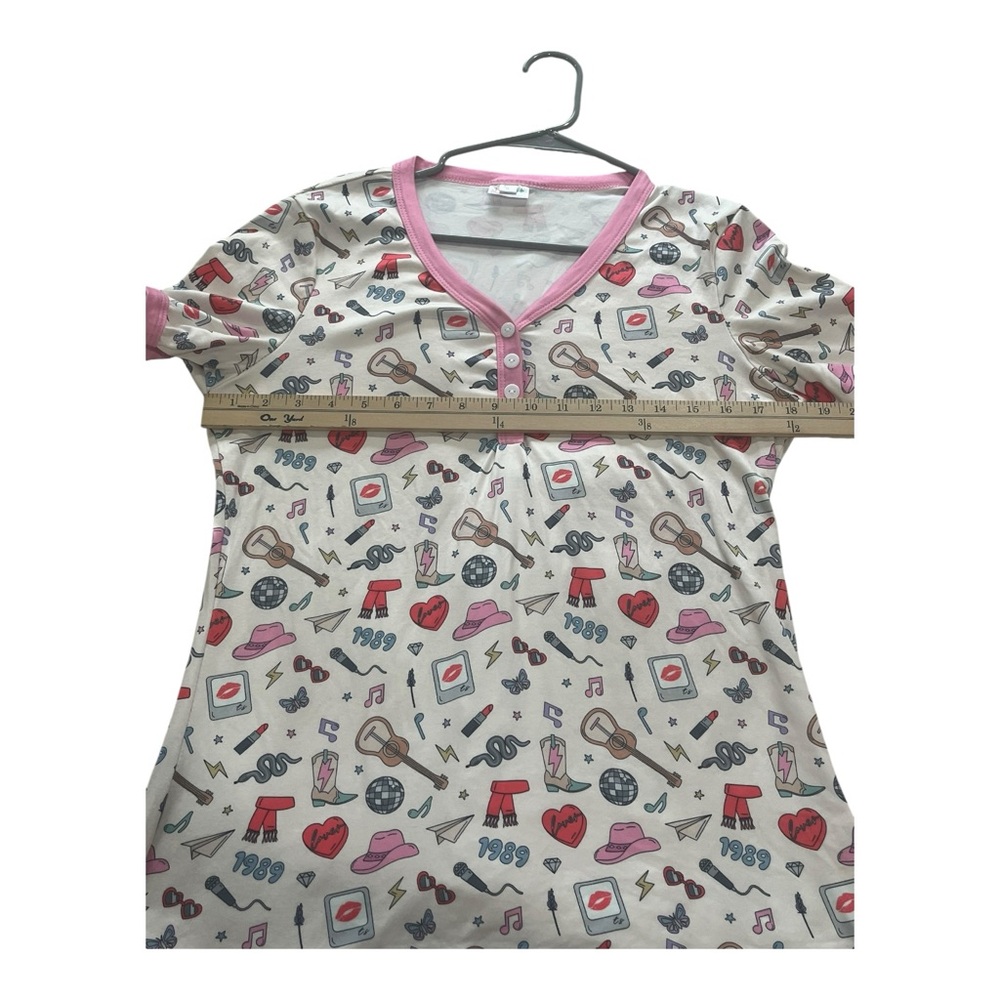 Shirley & Stone Taylor Swift Inspired Pajama Set Small Eras 1989 White Pink - Picture 10 of 16
